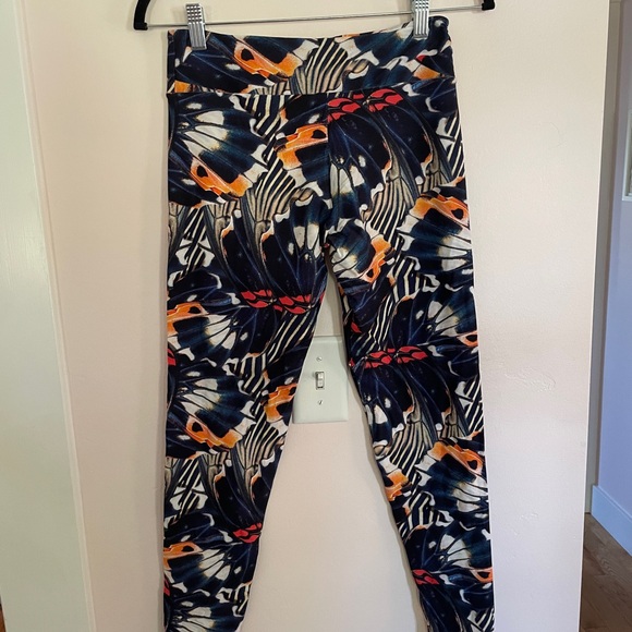 Lici Fit Butterfly Set *Limited Edition* - Picture 8 of 10